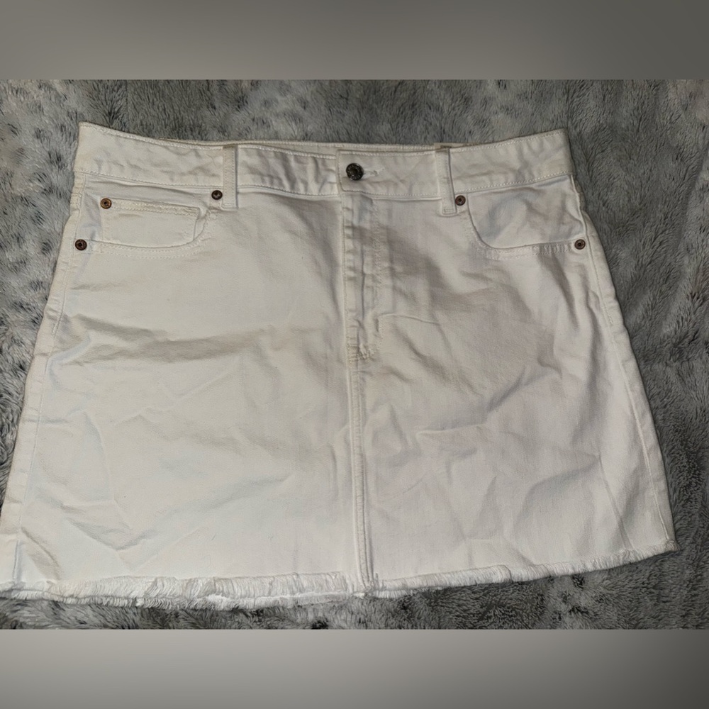 AE Mid Rise Curvy Denim Mini Skirt Size 16